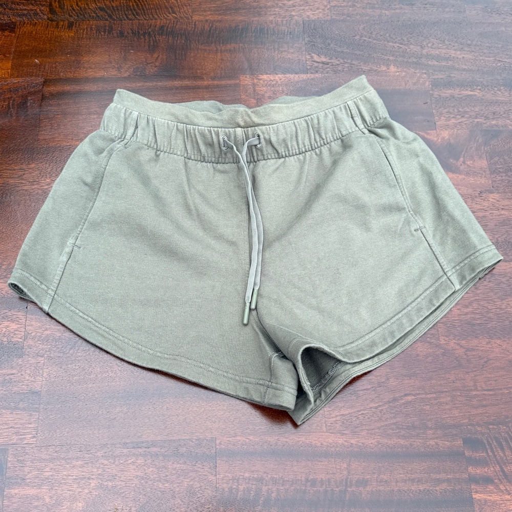 Lululemon Inner Glow Short Womens 4 Sage Green French Terry High Rise 3" Workout